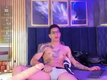 Chaturbate Watch Live Sex Cams of anthony_hotxx