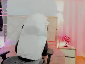 Chaturbate Watch Live Sex Cams of aress_tay