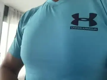 Chaturbate Live Sex Cam of bigsong78