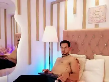 Chaturbate Watch Live Sex Cams of leonardfoxx