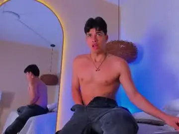 Chaturbate Watch Live Sex Cams of benjamin_more