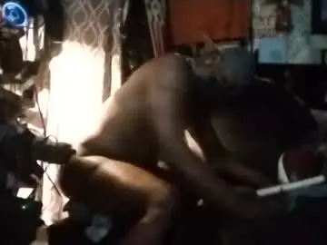 Chaturbate Free Porn Cam of longloadedtx