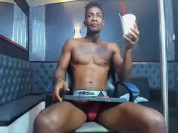 Chaturbate Best Webcam of yulian_23