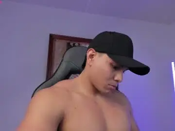 Chaturbate Nude Webcam of roy__constance