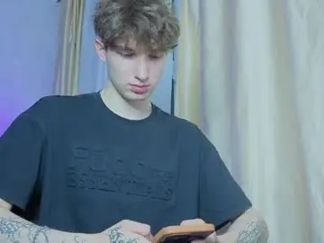 Chaturbate Free Live Porn of drinklinov