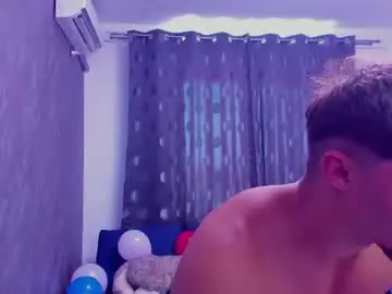 Chaturbate Nude Webcam of greekgod199