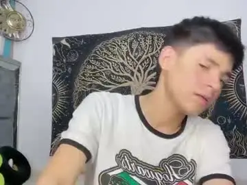 Chaturbate Adult Video Chat of andy_belier