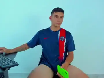Chaturbate Nude Webcam of max_wild01