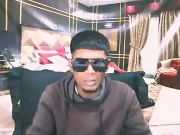 Chaturbate Sex Cam of indianthuggin
