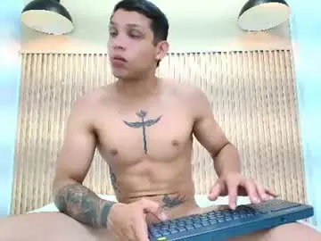 Chaturbate Free Live Porn of brandon_mercuri