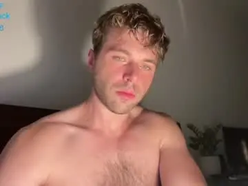 Chaturbate Sex Cam of hot8pack01