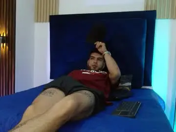 Chaturbate Sex Cam of kyro_blaze