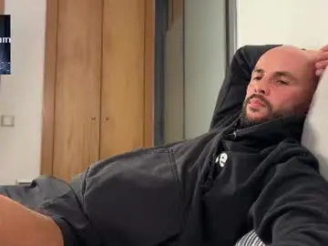 Chaturbate Live Sex Cam of tim_beard