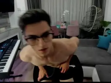 Chaturbate Sex Cam of johnnyk8
