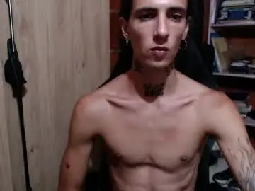 Chaturbate Watch Live Sex Cams of kyleer77