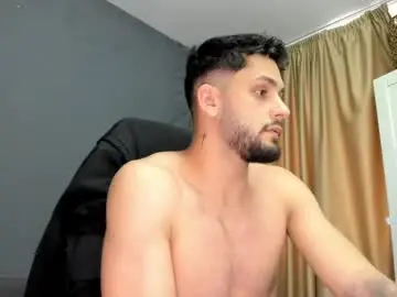 Chaturbate Free Live Porn of troywade