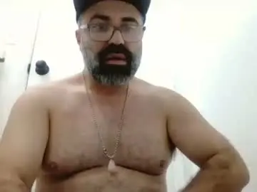 Chaturbate Live Sex Cam of hornedupnwild
