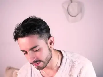 Chaturbate Best live sex cam show of aydan_stiven9