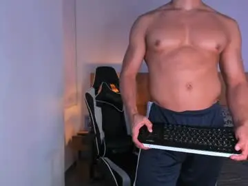 Chaturbate Best live sex cam show of claytonburgues