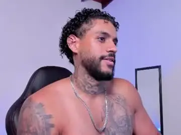 Chaturbate Sex Cam of luigi1_