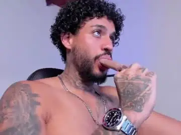 Chaturbate Best live sex cam show of luigi1_