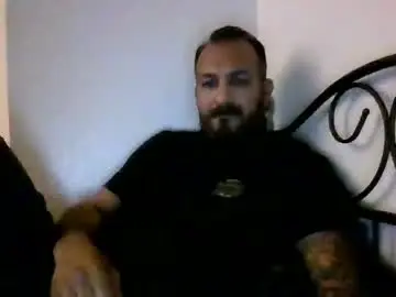 Chaturbate Sex Chat of larrabee13