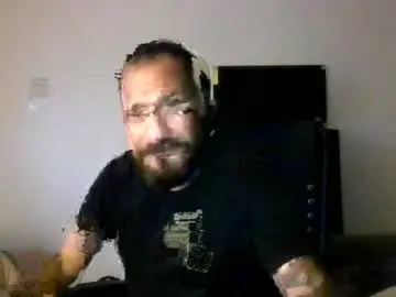 Chaturbate Free Porn Cam of larrabee13