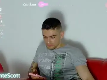 Chaturbate Live Porn of daniel_ova