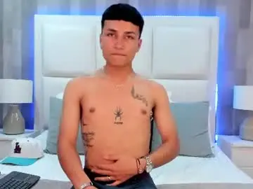 Chaturbate Best live sex cam show of blakedan