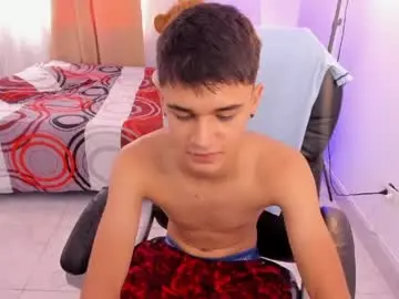 Chaturbate Live Sex of aron_boyy