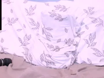 Chaturbate Watch Live Sex Cams of isidroglasc