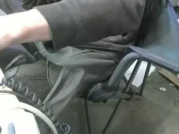 Chaturbate Free Live Porn of 03oldskoolatgm