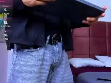 Chaturbate Best live sex cam show of luca_mashle