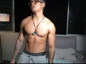 Chaturbate Free Porn Cam of paradise_boy_s