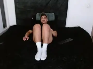 Chaturbate Private Sex Chat of ian_davis