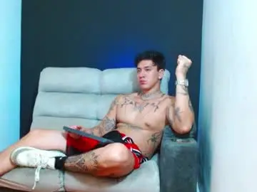 Chaturbate Sex Chat of justinfuller_31