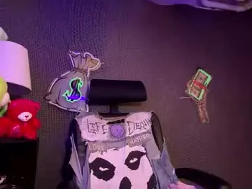 Chaturbate Sex Cam of lxrdhxkvgemvsterjuice