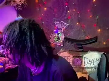 Chaturbate Live Sex of lxrdhxkvgemvsterjuice