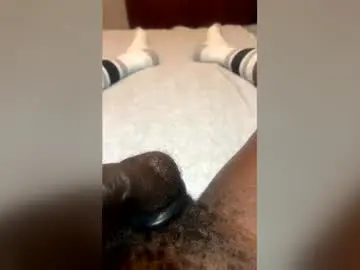 Chaturbate Live Porn of davis_smith2100