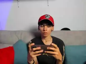 Chaturbate Live Sex of angel_dustt1