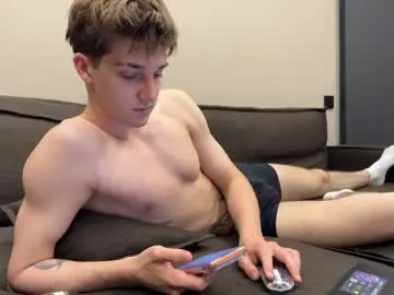 Chaturbate Adult Video Chat of panda_b0y