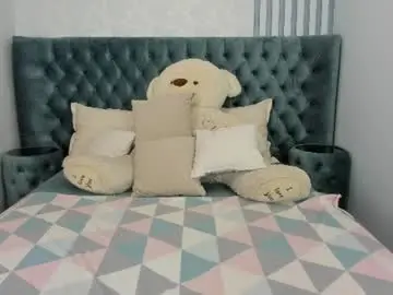 Chaturbate Best live sex cam show of lucaskaur