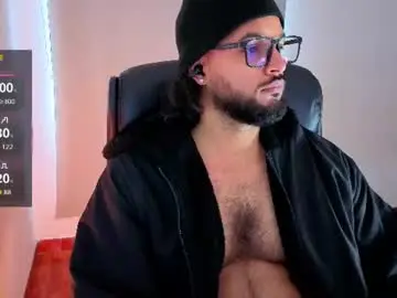 Chaturbate Live Porn of ernesto_rodriguez_82