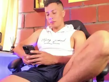 Chaturbate Sex Chat of thomsevery_
