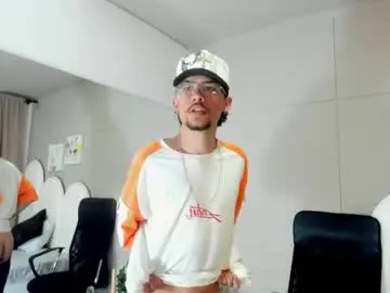 Chaturbate Live Sex Cam of jake_miller__