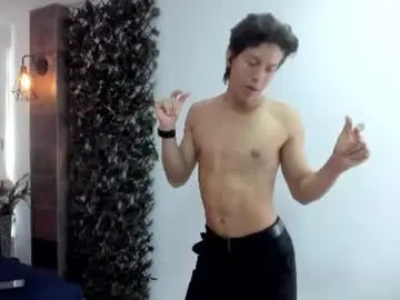 Chaturbate Live Sex Cam of levinfox