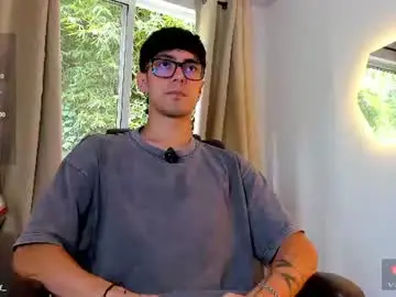 Chaturbate Watch Live Sex Cams of etham_wolf1