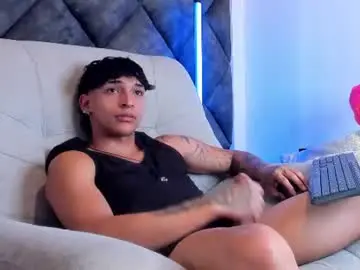 Chaturbate Live Sex Cam of kroywave