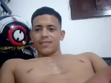 Chaturbate Watch Live Sex Cams of latinohot_31