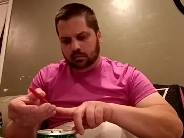 Chaturbate Live Sex Cam of handsomedaddy198924